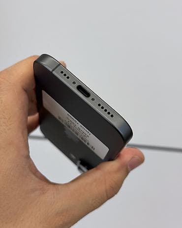 IPhone 17, Б/у, 256 ГБ, Black Titanium, Защитное стекло, Чехол, Коробка, В рассрочку, 100 % — 5