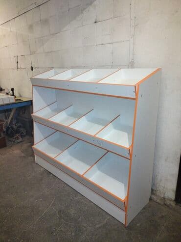 витрина овощи и фрукты: Стеллажи для овощей и фруктов 
под заказ — 12