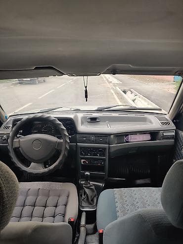 Daewoo Nexia: 2007 г., 1.5 л, Механика, Бензин, Седан — 8