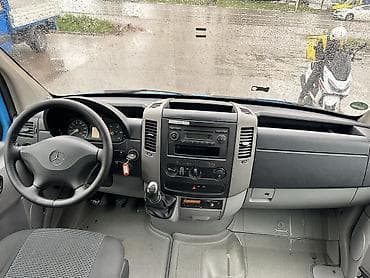 подъемник на спринтер: Легкий грузовик, Mercedes-Benz, Дубль, 3 т, Б/у — 9