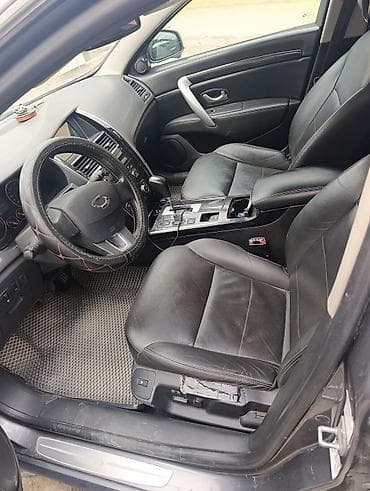mazda 7: Renault Samsung SM7: 2018 г., 2 л, Автомат, Газ, Седан — 4