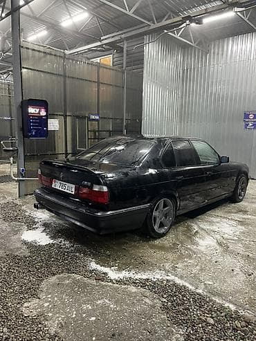легаси вл5: BMW M5: 1995 г., 2 л, Ручные, Бензин, Седан — 1