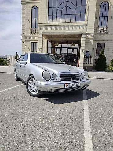 210 cdi: Mercedes-Benz E-Class: 1999 г., 3.2 л, Автомат, Бензин, Седан — 3