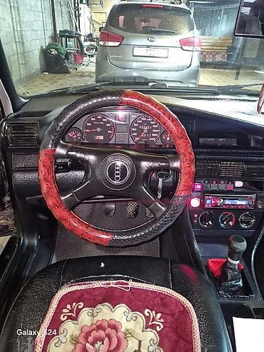 Транспорт: Audi 100: 1993 г., 2 л, Механика, Бензин, Универсал — 5