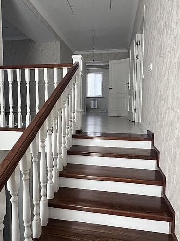 квартира 2 к: 200 м², 6 комнат, Утепленный, Парковка, Забор, огорожен — 6