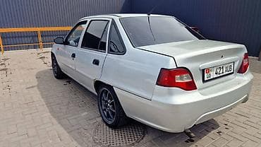 neta u pro: Daewoo Nexia: 2011 г., Седан — 5