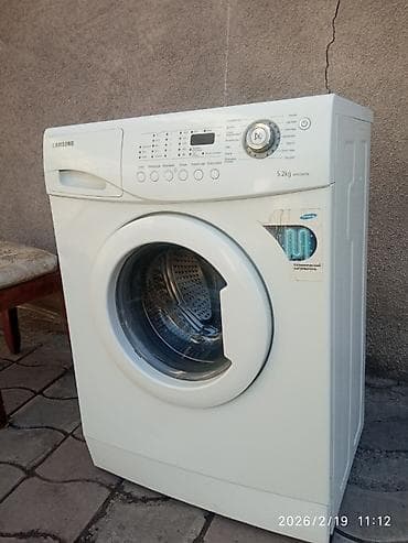 Стиральная машина Samsung 5,2 килограмм Сатылат состояние отличное