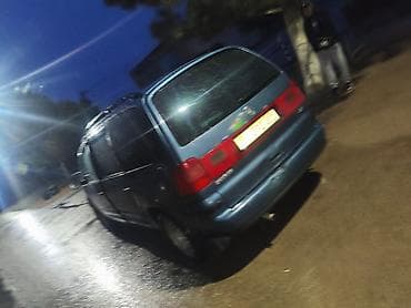 Volkswagen: Volkswagen Sharan: 2002 г., 2 л, Механика, Бензин, Минивэн — 3