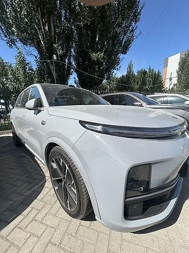 Унаа: Lixiang L9: 2025 г., 1.5 л, Автомат, Гибрид, Кроссовер — 2