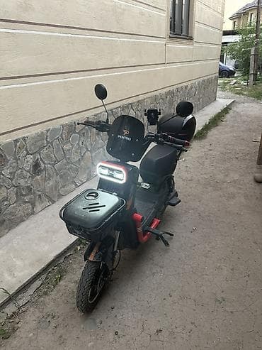 нур мото: Электроскутер PENTRO - Компактный городской электроскутер с посадкой — 3