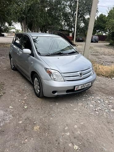 бюджетные авто: Toyota Ist: 2004 г., 1.3 л, Автомат, Бензин, Хэтчбэк — 1