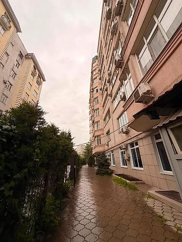5: 3 комнаты, 96 м², Манаса/Боконбаева Элитка, 5 этаж, Евроремонт — 4