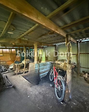 Үйлөр: 🏠Продается дом в с. Сокулук 🟡 Комнаты: 2 🟡Участок: 4,5 соток 🟡 — 3
