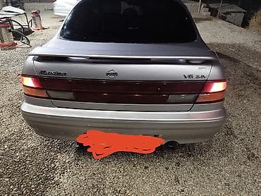 Транспорт: Nissan Maxima: 1995 г., 2.5 л, Бензин, Седан — 4