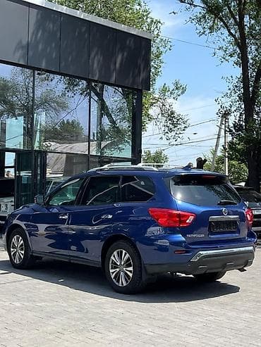 Nissan Pathfinder: 2019 г., 3.5 л, Автомат, Бензин, Кроссовер — 7