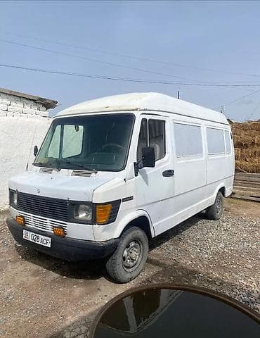 миксер б у: Легкий грузовик, Mercedes-Benz, Б/у — 1