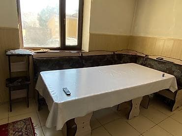 dinner table: Срочно продаём !!! Уголок стол, со стульями3шт — 3