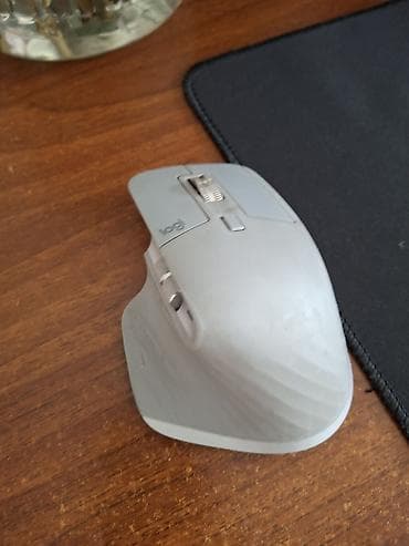Продам Logitech MX Master 3 Цена: 4800 сом Коробка не сохранилась — 3