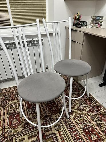 Кухонный стол и стул, цвет - Белый