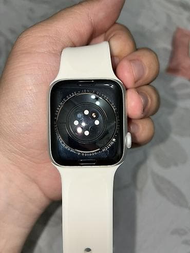 mi fit: Apple Watch Series 6, 44 мм - Корпус: алюминий (серебристый), задняя — 3