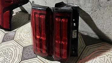 subaru 4: Задний левый стоп-сигнал Kia 2023 г., Б/у, Оригинал — 2