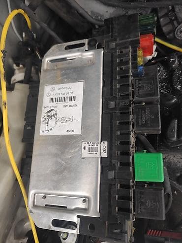 панель прибора: Блок предохранителей Mercedes-Benz Б/у, Оригинал, Германия — 7