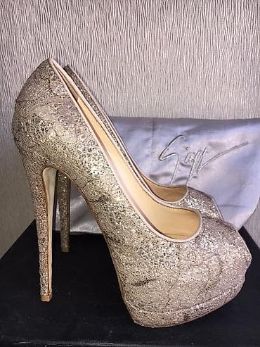 Ботинки и ботильоны: Туфли, 37, 37.5, Stuart Weitzman, Новый, цвет - Бежевый, Самовывоз, Платная доставка — 8