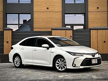Toyota Corolla: 2020 г., 1.8 л, Вариатор, Гибрид, Седан