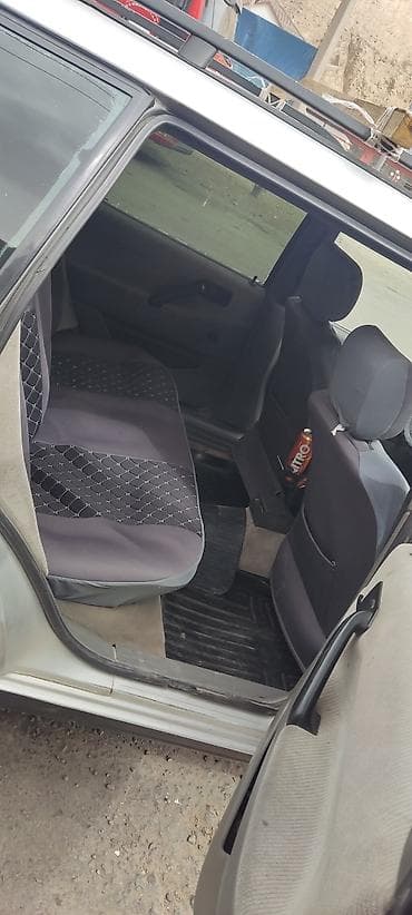 step rf3: Volkswagen Passat Variant: 1988 г., 1.8 л, Ручные, Бензин, Универсал — 5