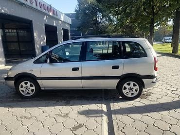Продажа авто: Opel Zafira: 2000 г., 1.8 л, Механика, Бензин, Минивэн — 4