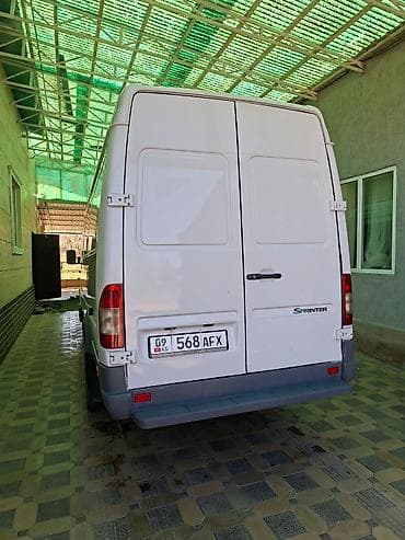 Унаа сатуу: Mercedes-Benz Спринтер: 2005 г., 2.7 л, Кол менен иштөөчү, Дизель, Van — 4