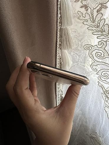 айыон 11: IPhone 11 Pro, 256 ГБ, цвет Gold Основные характеристики: - Модель — 3