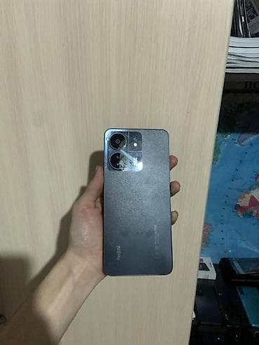 Аксессуары для мобильных телефонов: Redmi, Redmi 13C, Б/у, 128 ГБ, цвет - Серый, 2 SIM — 2
