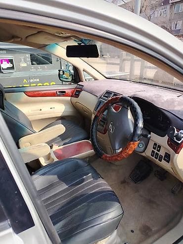 Продажа авто: Toyota Ipsum: 2003 г., 2.4 л, Автомат, Бензин, Минивэн — 6