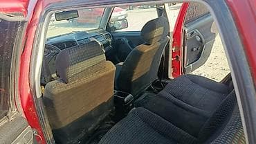 Унаа: Volkswagen Vento: 1993 г., Седан — 1