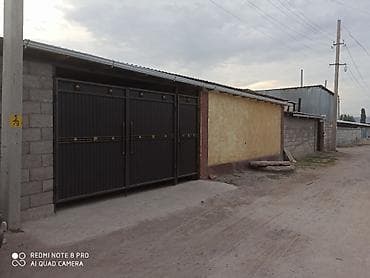 сдаю дордой: Уй Сатылат полу дом 5 сотух 4 ком кухня очок кана сарай бар Ивановка — 2