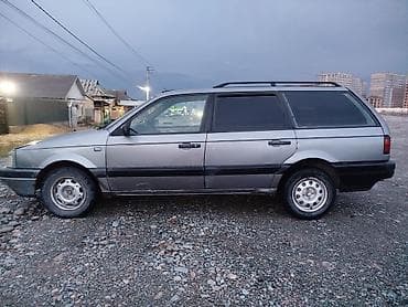 машина вариянт: Volkswagen Passat Variant: 1990 г., 1.8 л, Механика, Универсал — 1