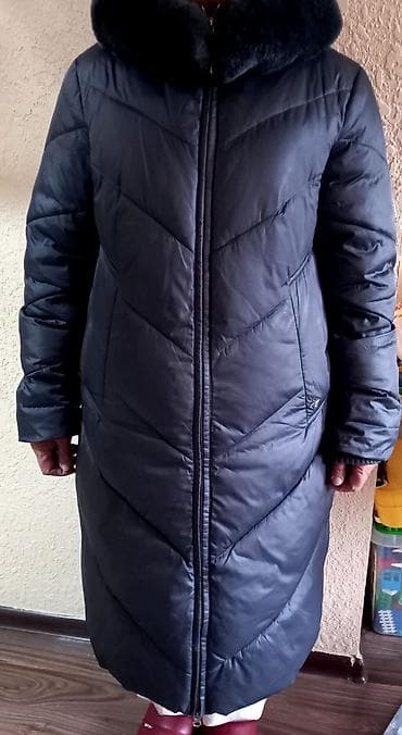 Зимняя женская куртка, воротник из натурального меха, капюшон съемный