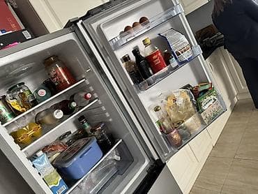 кондиционер 30 кв м: Холодильник с нижней морозильной камерой, серебристый корпус. 7000 — 4