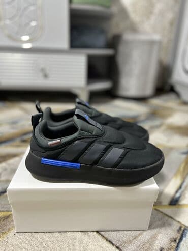 витрина для обувь: Мужские кроссовки, 40.5, Adidas, Новый, цвет - Черный, Бесплатная доставка — 2