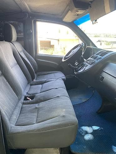 Mercedes-Benz Vito: 2003 г., 2.2 л, Механика, Дизель, Минивэн — 4