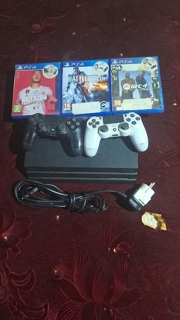 PS4 (Sony PlayStation 4): СРОЧНО ПРОДАЮ (Товар в идеальном состоянии) PlayStation 4 Pro комплект — 1