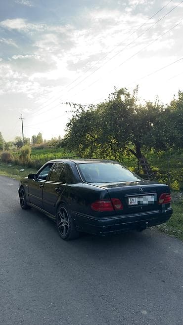 porsche cayene: Mercedes-Benz E-Class: 1997 г., 2 л, Механика, Бензин, Седан — 5