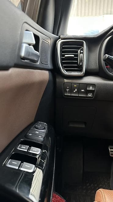 Продажа авто: Kia Sportage: 2020 г., 2 л, Автомат, Дизель, Кроссовер — 7