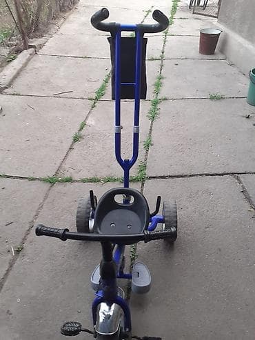 ходунки детские устойчивые: Детский трехколесный велосипед с родительской ручкой. Б.у но в хорошем — 1