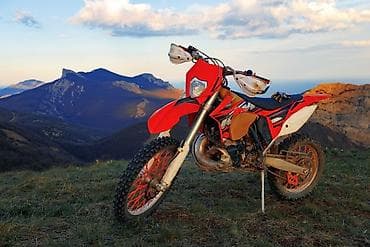 Мототехника: Эндуро Yamaha, 280 куб. см, Бензин — 1