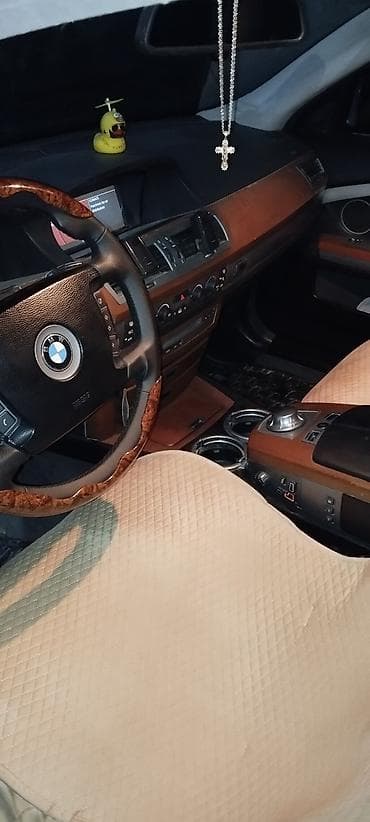 голыф 4: BMW 7 series: 2001 г., Седан — 10