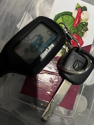 Унаа сатуу: Honda Fit: 2003 г., 1.3 л, Автомат, Бензин, Купе — 4