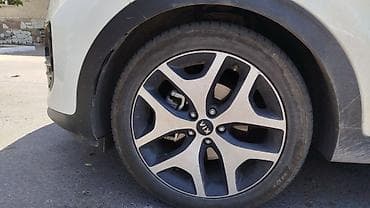 range rower: Kia Sportage: 2018 г., 2 л, Автомат, Дизель, Кроссовер — 1