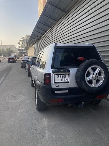 sprinter 4 4: Land Rover Freelander: 2002 г., 2.5 л, Автомат, Бензин, Кроссовер — 2